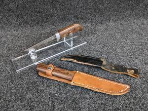 lot 854 image: Pair of Vintage Fillet Knives