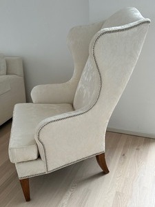 lot 35A image: Elegant Ethan Allen Upholstered Wing Back Chair