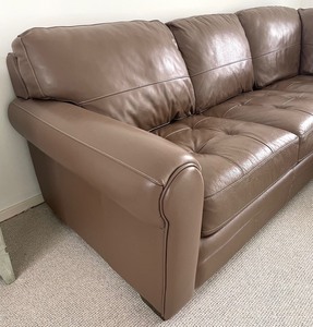 lot 20 image: Lovely Leather Sectional