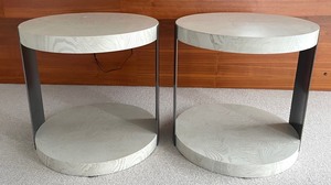 lot 23 image: Pair of Ethan Allen Side Tables