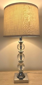 lot 84 image: Beautiful Stacked Glass Sphere Table Lamp
