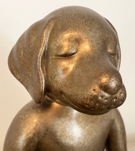 lot 83 image: Ceramic Golden Zen Dog Sculpture