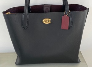 lot 106 image: Coach Willow Leather Tote