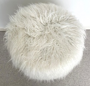 lot 96 image: Pottery Barn Furry Stool