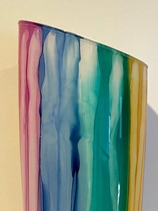lot 132 image: Vibrantly Colored Art Glass Vase