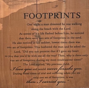 lot 145 image: Rustic Wooden Footprints Wall Decor