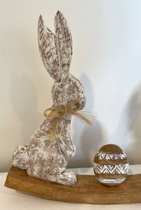 lot 174 image: Cute Wooden Bunny Decor