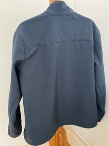lot 69 image: Mens Northface XL Zip Up