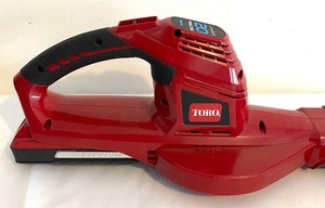 lot 199 image: Toro Blower