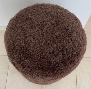 lot 210 image: Beautiful Brown Arhaus Stool