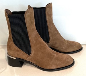 lot 214 image: Jimmy Choo Ankle Boots