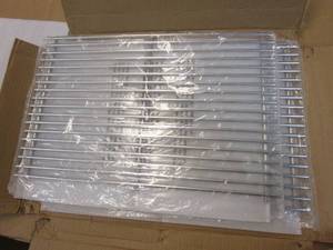 lot 455 image: 2 Pack - QuliMetal 19.5 in x 13 in Stainless Steel Replacement Cooking Grates For Grills