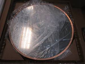 lot 461 image: 20 in Round Mirror with Rose Gold Frame
