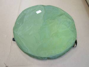 lot 477 image: Pop Up Privacy Tent in Hunter Green with Carrying Case