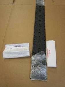 lot 485 image: Pack of 6 - 40.25 in x 4.75 in Vertical Cable Lacer Strip