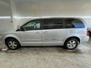 2008 Dodge Grand Caravan SXT