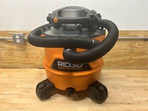 lot 17 image: RIDGID 16 Gallon 6.5 Peak HP NXT WetDry Shop Vacuum with Detachable Blower, Filter, Locking Hose and Accessories