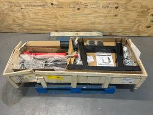 lot 19 image: SUNEX 5222 2-Ton Folding Engine Crane with Dual Pump Pistons