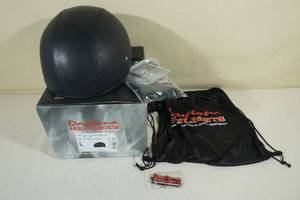 lot 4 image: Daytona DOT Skull Cap Motorcycle Helmet - Large, Leather Covered