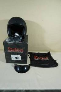lot 5 image: Daytona DOT Cruiser Open Face Motorcycle Helmet - XL, Dull Black
