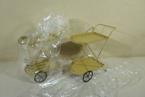 lot 16 image: 2 New Mini Bar Cart Tier Trays -Gold