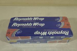 lot 33 image: 6 Rolls Reynolds Wrap Aluminum Foil