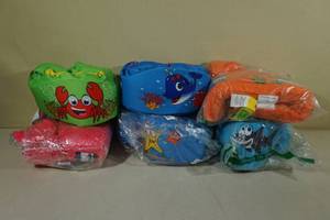 lot 138 image: 6 Kids Body Glove Paddle Pals Floatation Devices