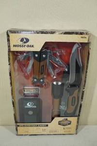 lot 167 image: Mossy Oak 3PK Everyday Carry Knife Set