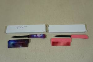 lot 172 image: 2 Hair Comb Knives