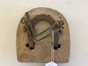 lot 84 image: Primitive Horse Bog Shoe