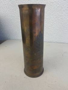 lot 110 image: Trench Art Canada 1916 Casing