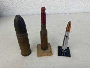 lot 123 image: Trench Art