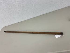 lot 142 image: G N RY Co Measuring Device
