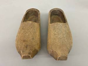 lot 156 image: Norwegian Wood Shoes
