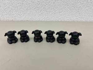 lot 160 image: Griswold Cast Iron Puppies