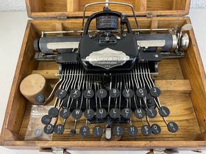 lot 50 image: 1894 Blickensderfer Portable Typewriter No 5