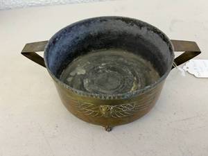 lot 70 image: Benedick Karnak Brass Egyptian Revival Footed Fern Bowl #492