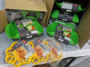 10 OXO Softworks Silicone Kitchen P...