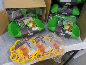 10 OXO Softworks Silicone Kitchen P...