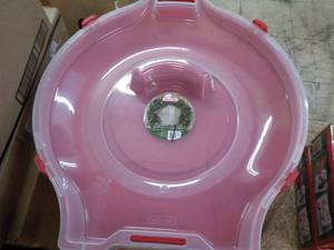 7 Sterilite 24 Wreath Storage with...