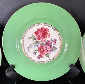 lot 145 image: 8 Victoria Czechoslovakia Decorative Plates