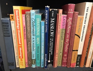 lot 33 image: So Many Books....So Little Time