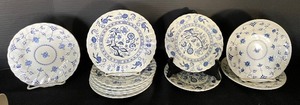 lot 146 image: Mixture of Blue and White Dishware