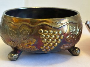 lot 133A image: Variety of Carnival Glassware including Fenton Poppy and Flowers Candy Dish