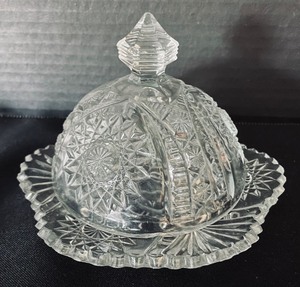 lot 333 image: Vintage Crystal, Cut Glass and More
