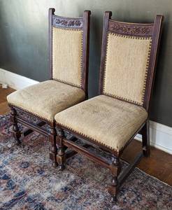 lot 176 image: Pair of Carved Vintage Wood Chairs