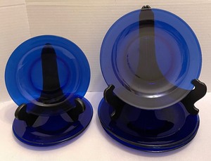 lot 343 image: Cool Cobalt Blue Dishware and Decor