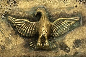 lot 351 image: Vintage Brass Eagle Ashtray