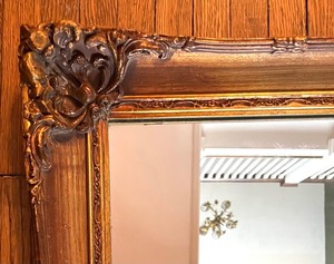 lot 380 image: Vintage Wall Mount Mirror