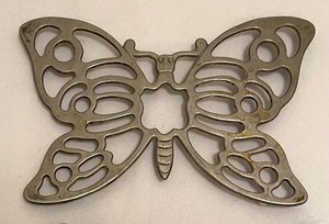 lot 387 image: Trio of Vintage Trivets